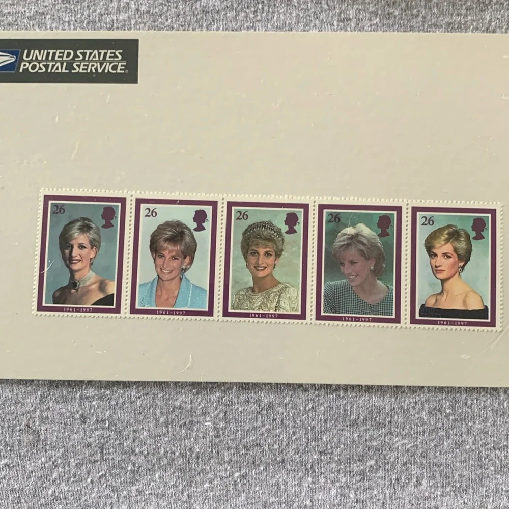 👸5 Princess Diana Stamps & MAGAZINE